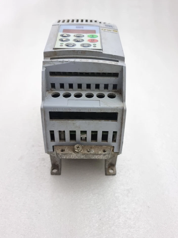 WEG CFW080026S2024PSZ CFW08 VECTOR INVERTER (USED)